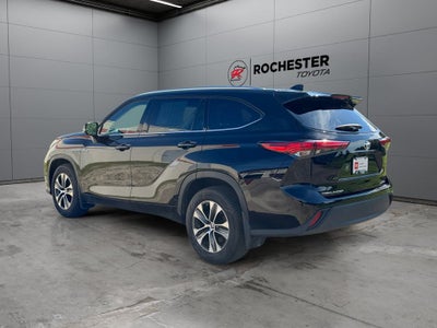 2021 Toyota Highlander XLE AWD