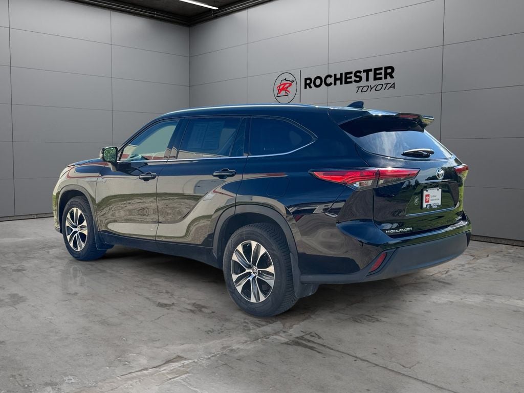 2021 Toyota Highlander XLE AWD