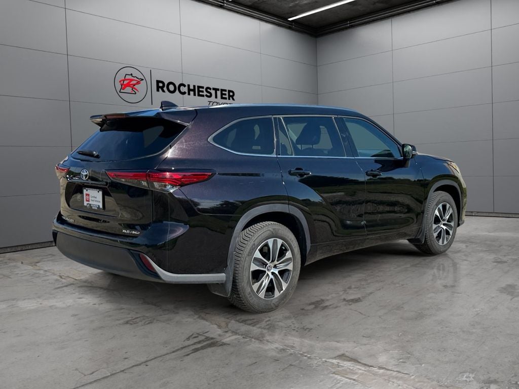 2021 Toyota Highlander XLE AWD