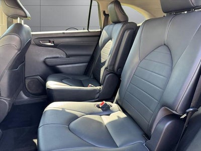 2021 Toyota Highlander XLE AWD