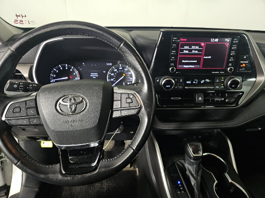 2021 Toyota Highlander XLE AWD
