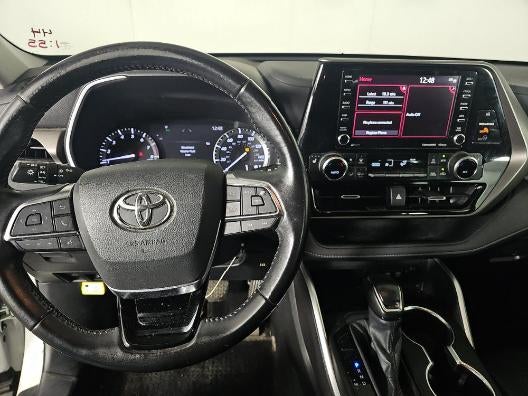 2021 Toyota Highlander XLE AWD