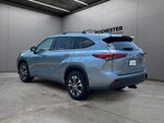 2022 Toyota Highlander XLE AWD