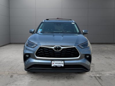 2022 Toyota Highlander XLE AWD