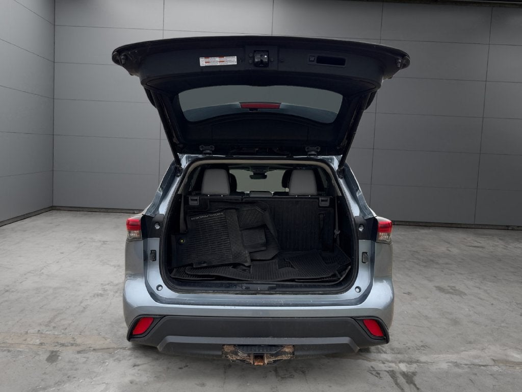 2021 Toyota Highlander XLE AWD