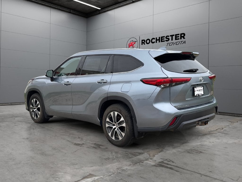 2021 Toyota Highlander XLE AWD
