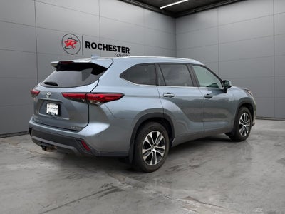 2021 Toyota Highlander XLE AWD