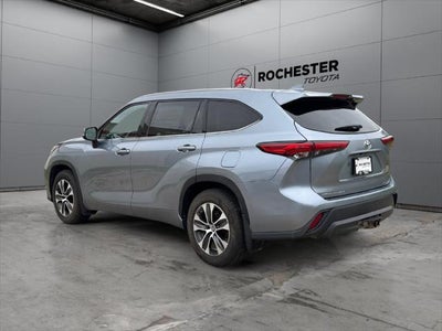 2021 Toyota Highlander XLE AWD