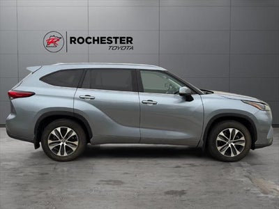 2021 Toyota Highlander XLE AWD