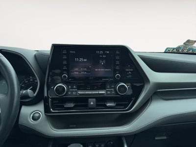 2021 Toyota Highlander XLE AWD