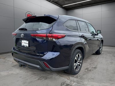 2021 Toyota Highlander XLE AWD