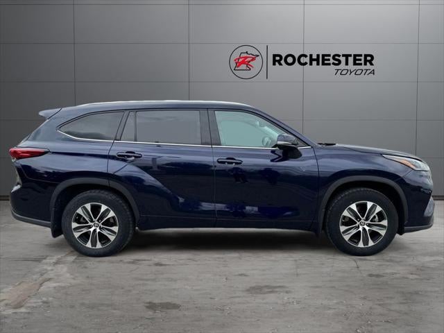 2021 Toyota Highlander XLE AWD