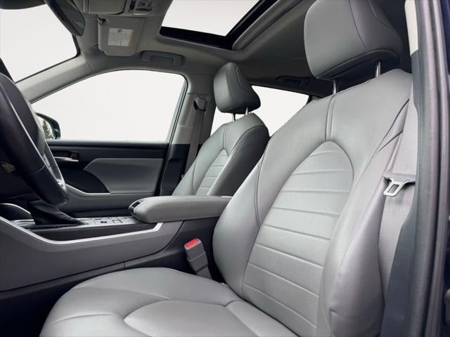 2021 Toyota Highlander XLE AWD