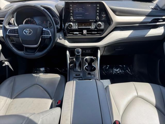 2022 Toyota Highlander XLE AWD