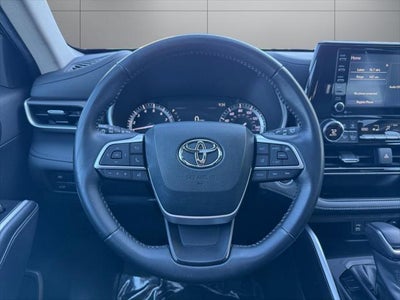 2022 Toyota Highlander XLE AWD