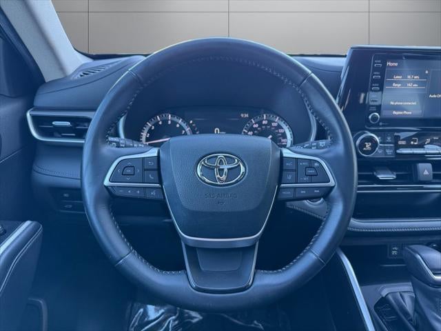 2022 Toyota Highlander XLE AWD
