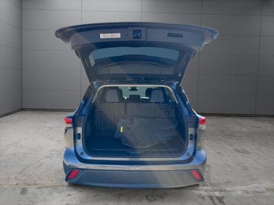2022 Toyota Highlander XLE AWD