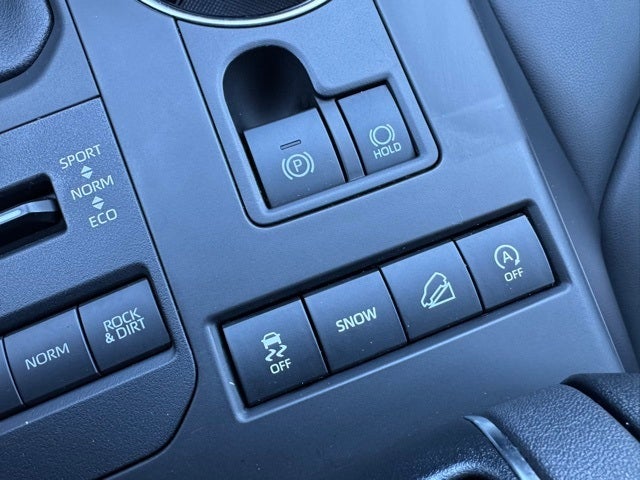 2022 Toyota Highlander XLE AWD