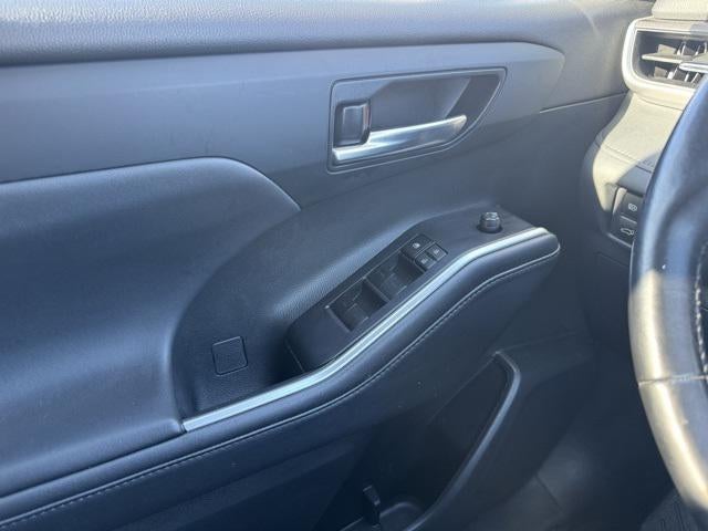 2022 Toyota Highlander XLE AWD