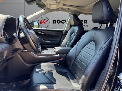 2022 Toyota Highlander XLE AWD