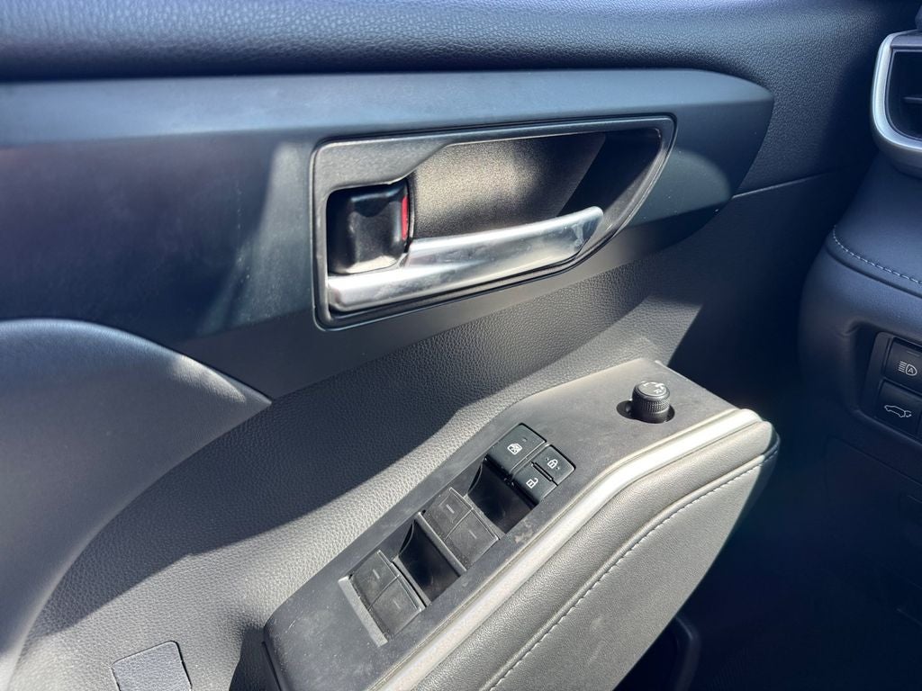 2022 Toyota Highlander XLE AWD