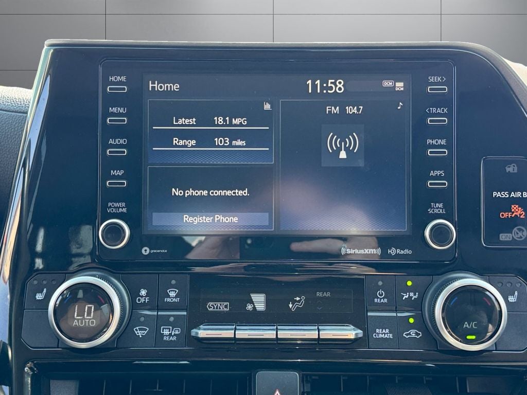 2022 Toyota Highlander XLE AWD