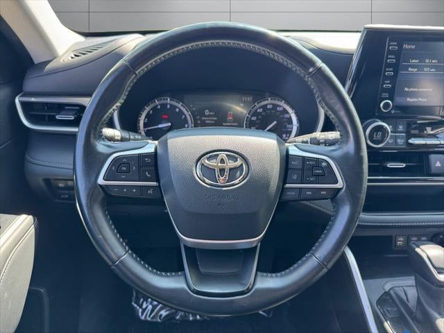 2022 Toyota Highlander XLE AWD