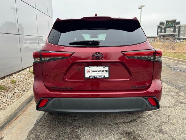 2021 Toyota Highlander XLE AWD