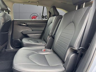 2021 Toyota Highlander XLE AWD