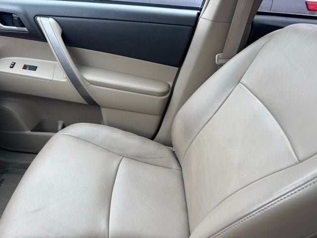 2010 Toyota Highlander SE AWD