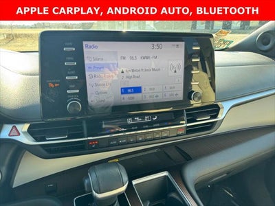 2023 Toyota Sienna XLE 7 Passenger