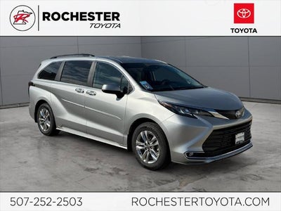 2024 Toyota Sienna XLE 7 Passenger