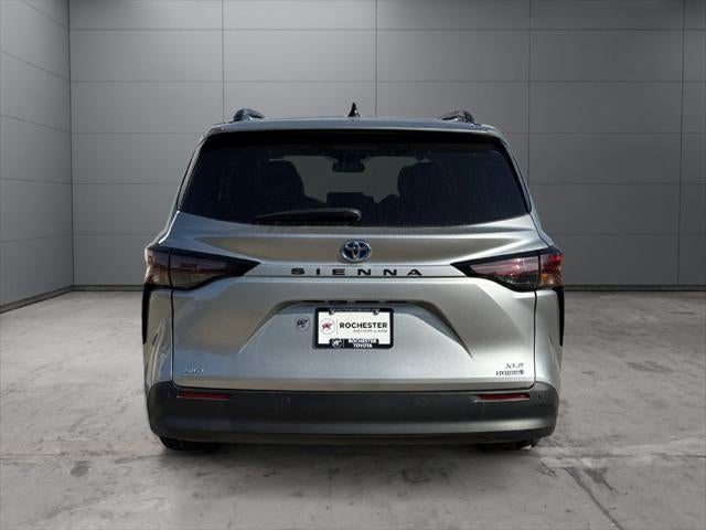 2024 Toyota Sienna XLE 7 Passenger