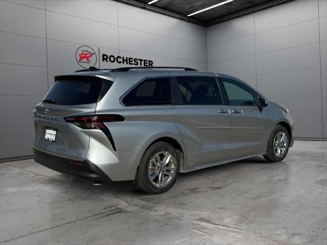 2024 Toyota Sienna XLE 7 Passenger