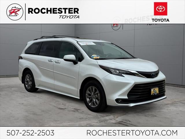 2025 Toyota Sienna XLE 7 Passenger