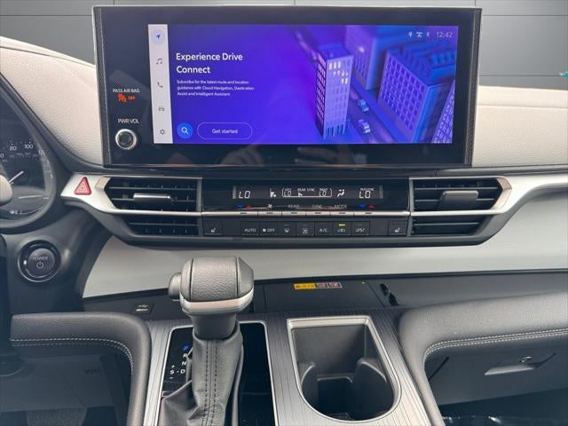 2025 Toyota Sienna XLE 7 Passenger