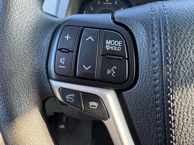 2017 Toyota Sienna LE 7 Passenger