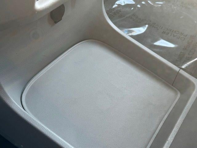 2017 Toyota Sienna LE 7 Passenger