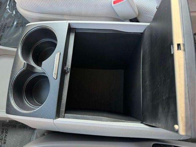 2017 Toyota Sienna LE 7 Passenger