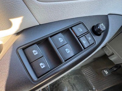 2017 Toyota Sienna LE 7 Passenger