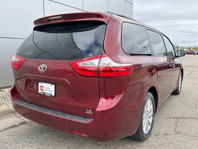 2017 Toyota Sienna LE 7 Passenger
