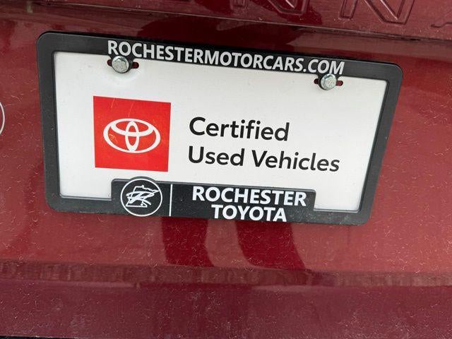 2017 Toyota Sienna LE 7 Passenger