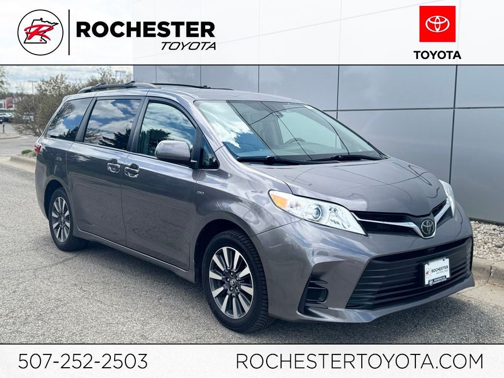 2019 Toyota Sienna LE 7 Passenger