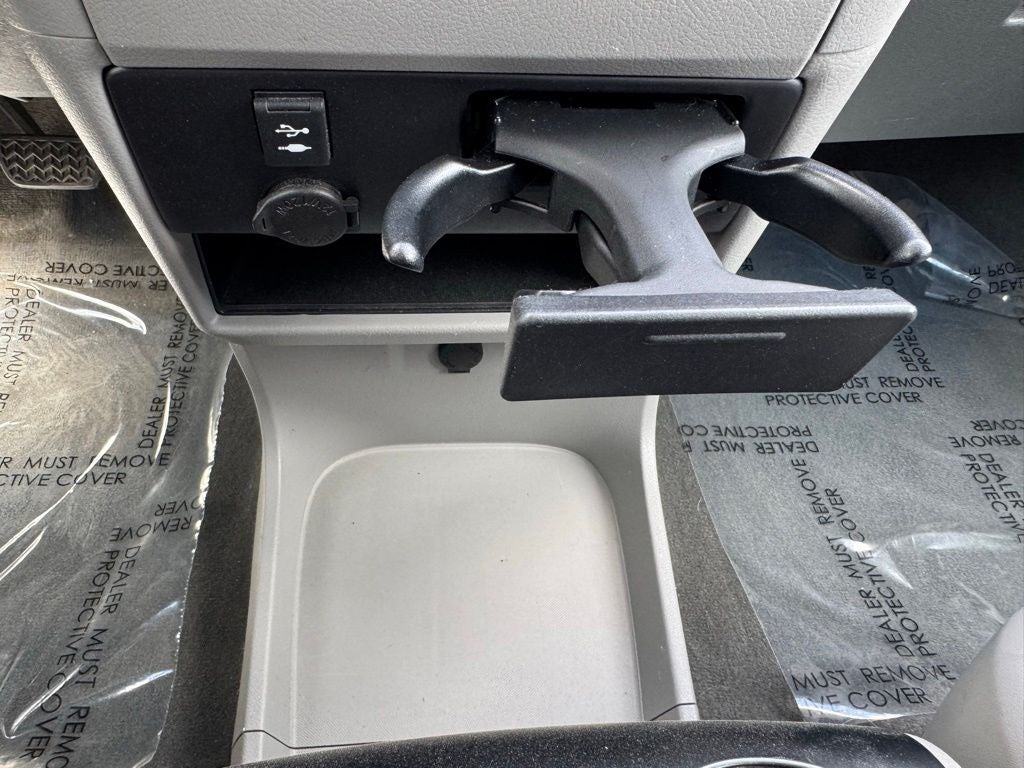 2019 Toyota Sienna LE 7 Passenger