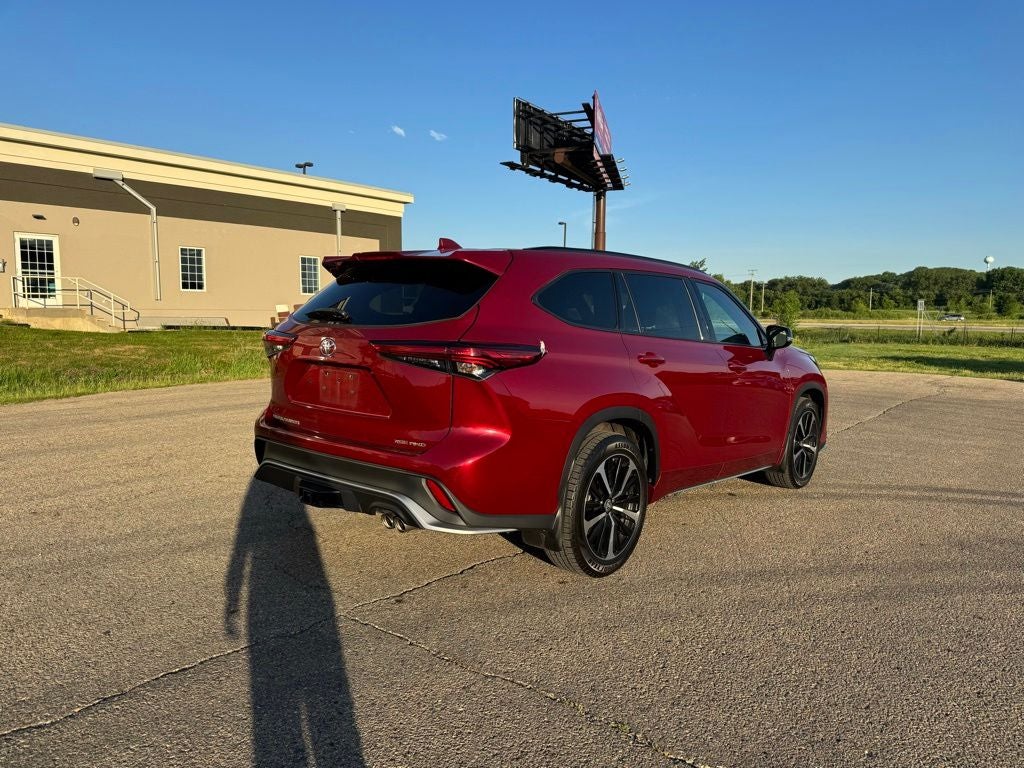 2022 Toyota Highlander XSE AWD
