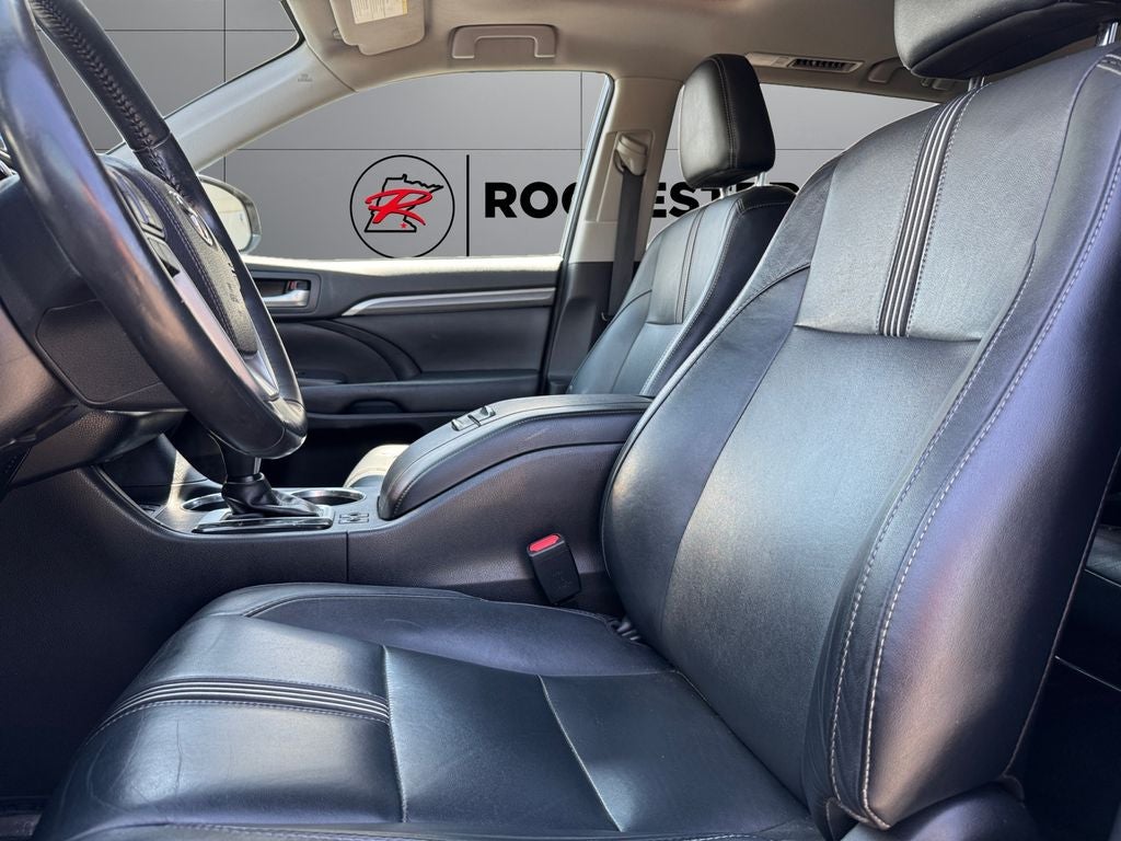 2017 Toyota Highlander SE AWD