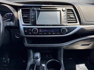 2017 Toyota Highlander SE AWD
