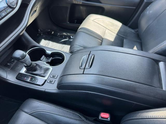 2017 Toyota Highlander SE AWD