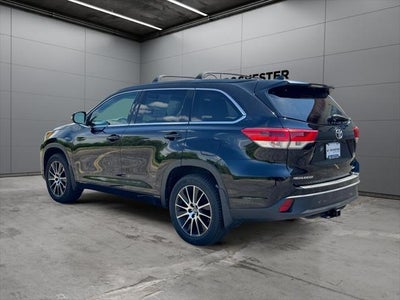 2017 Toyota Highlander SE AWD