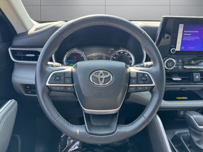 2023 Toyota Highlander Hybrid XLE AWD